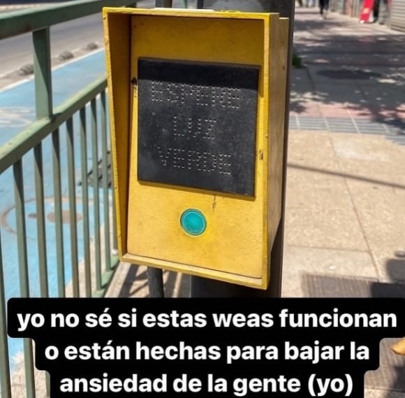 Espere luz verde - meme