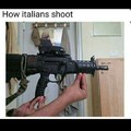 Como disparan los italianos