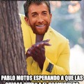 Pablo Motos esperando a la selección española femenina