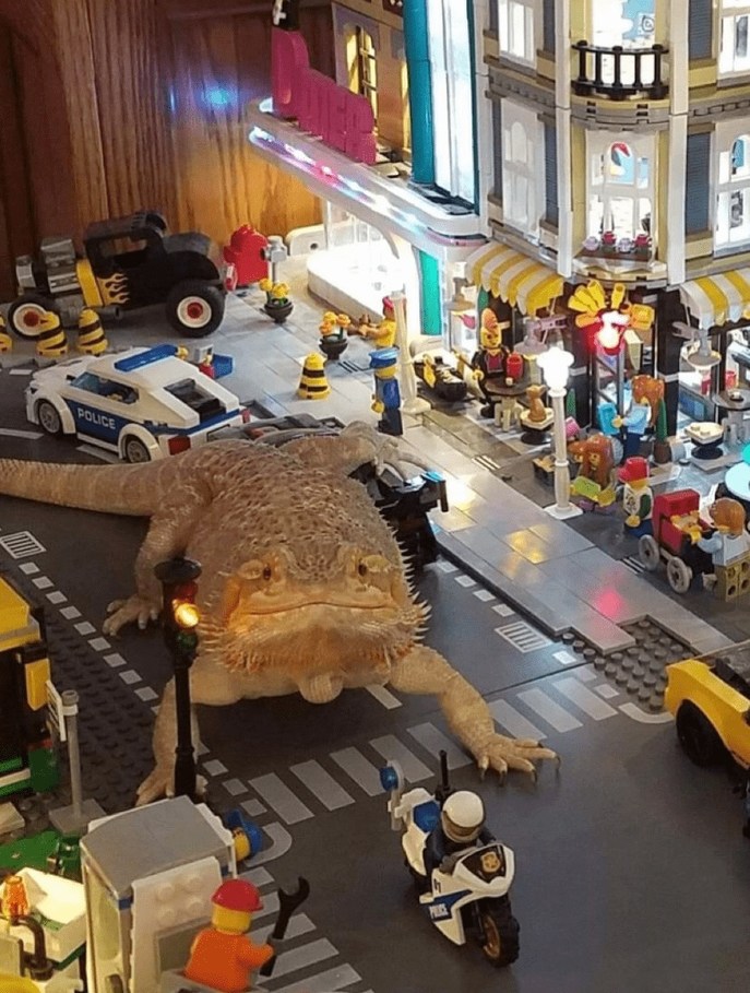 lil godzilla in the Lego city - meme