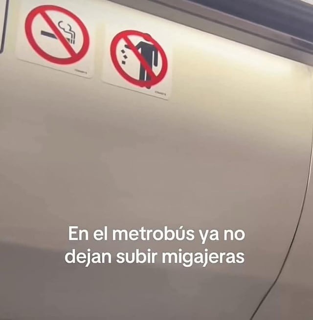 en el metrobús ya no dejan subir migajeros profesionales - meme