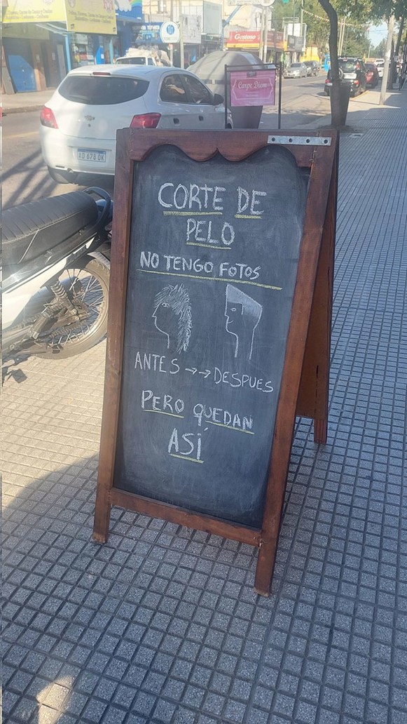 que buen servicio de peluquería - meme