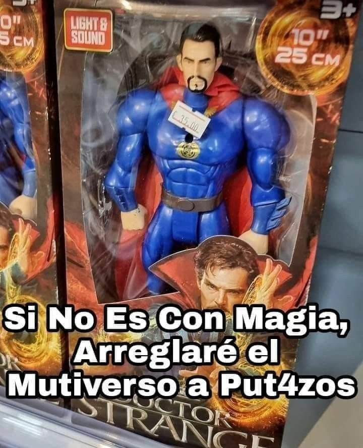 "Doctor Mamadísimo: Defensor del Multiverso a Puñetazos" - meme