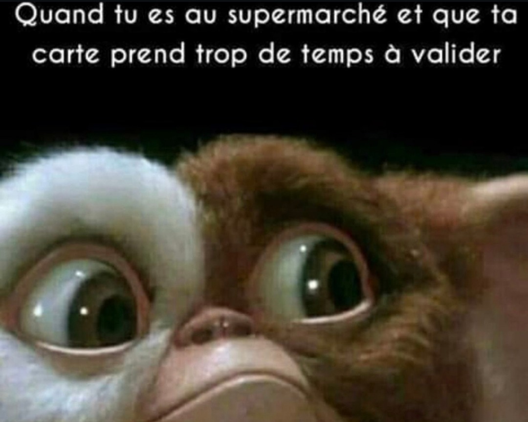 Quand t’es au supermarché et que ta carte fait un suspense digne de Netflix - meme