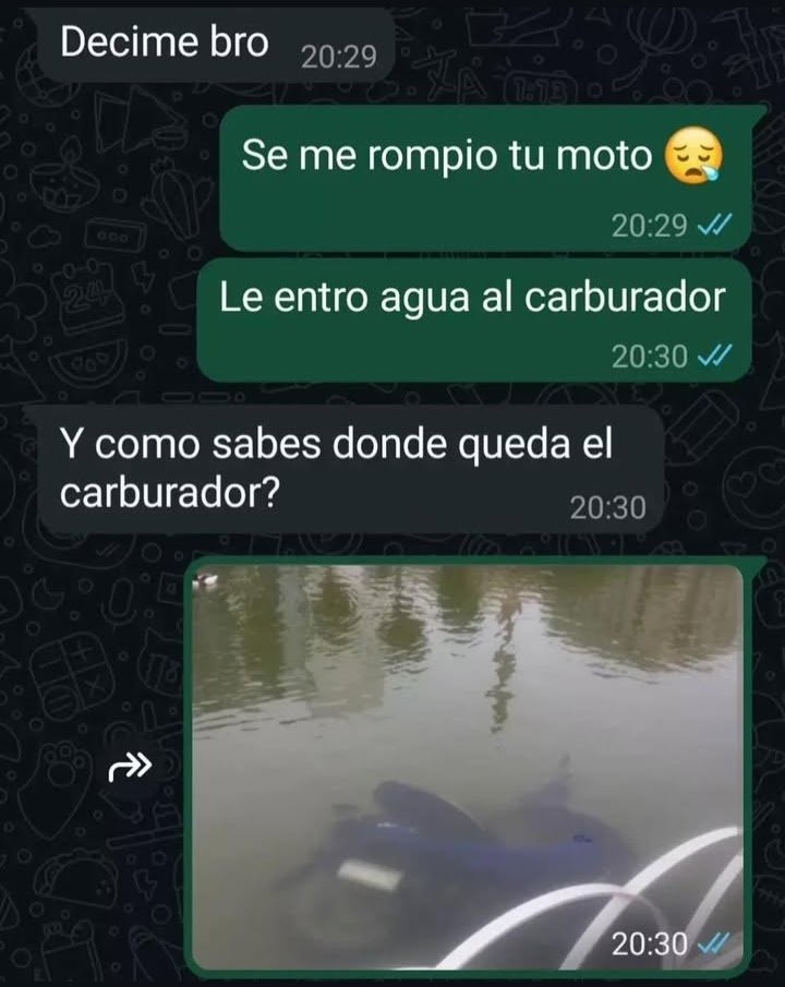 Le entró agua al carburador - meme