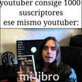 Mencionen un youtuber español que no tenga su propio libro