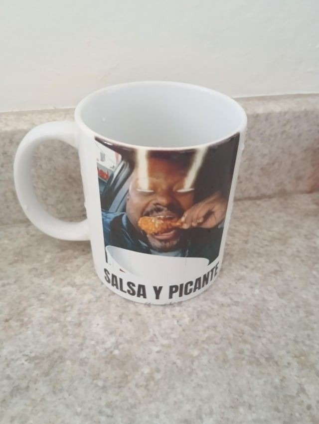 mi taza w - meme