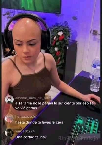 Saitama gamer - meme