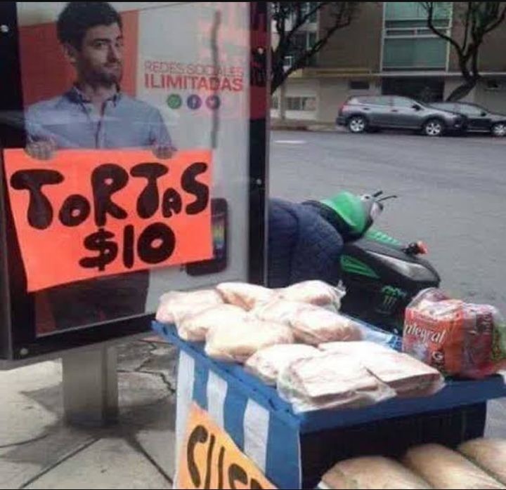 WTF Una empresa hace que sus Anuncios puedan estar vendiendo tortas a 10 pesos - meme