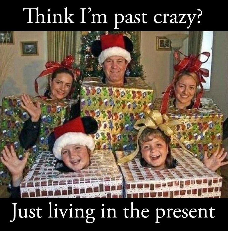 Old fashioned Christmas traditions - meme