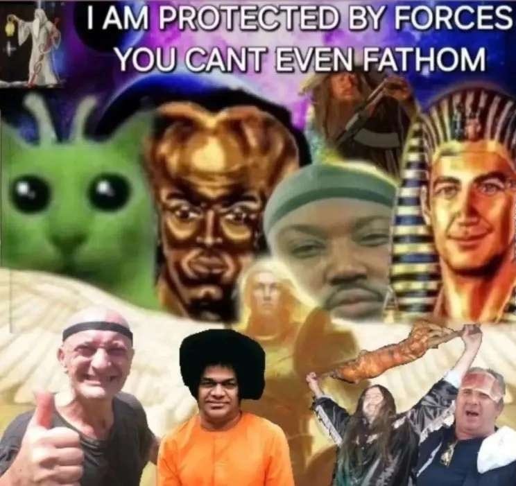 yo protegido por fuerzas que ni tú ni yo entendemos - meme