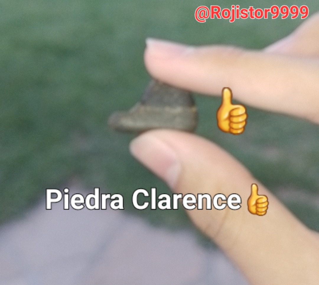 Piedra Clarence  - meme
