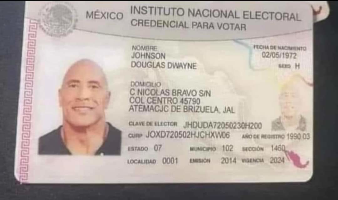 La roca :son: + :happy: - meme