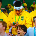 quando você é o Neymar e quebra o troféu