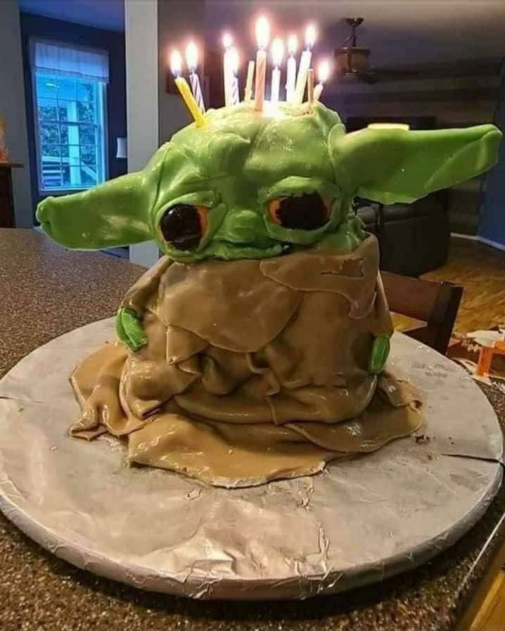 Baby Yoda triste - meme