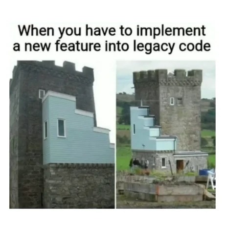 What is thisss, cursed castle - meme