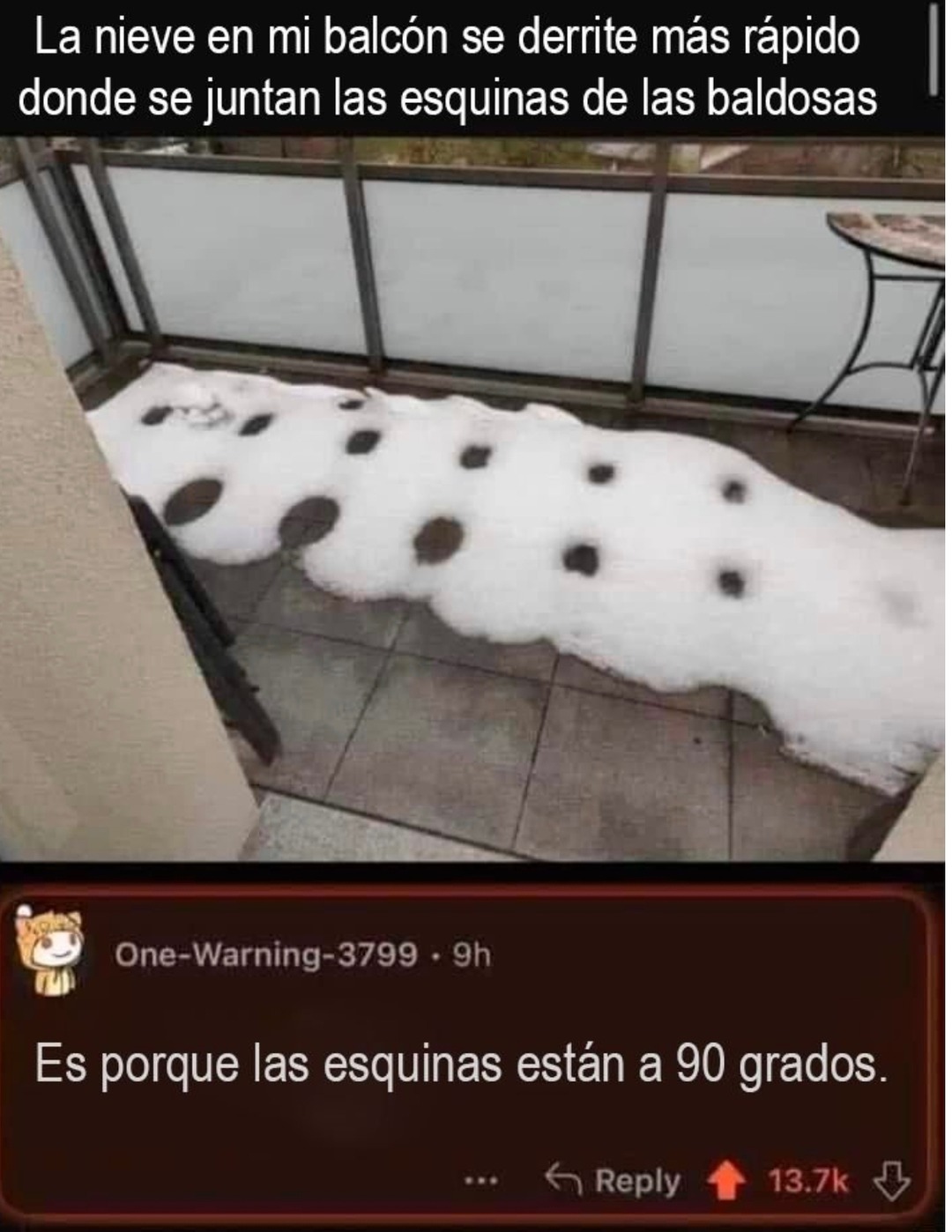 Mi balcón derritiendo nieve como si supiera física - meme
