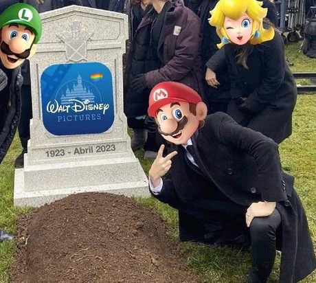 Los Mario Bros domando a Disney en Abril - meme