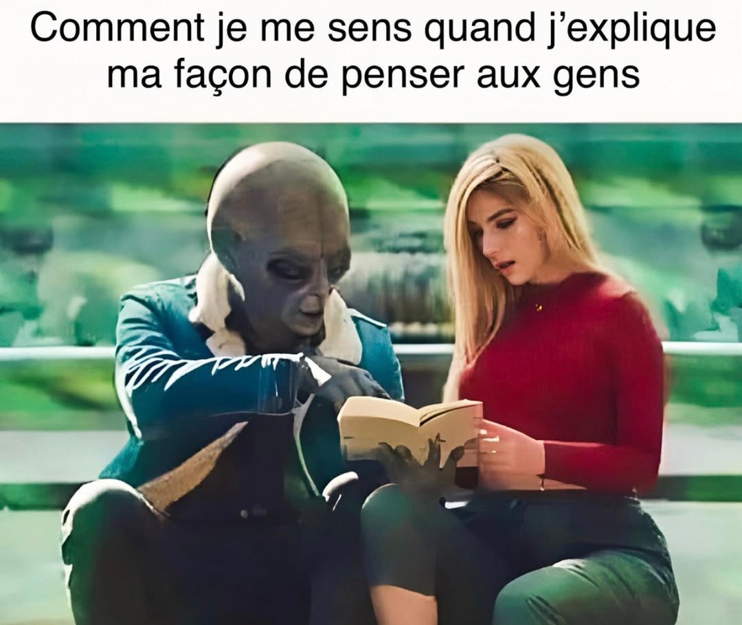 Quand j’essaie d’expliquer mes théories de l’univers à tata Josiane - meme