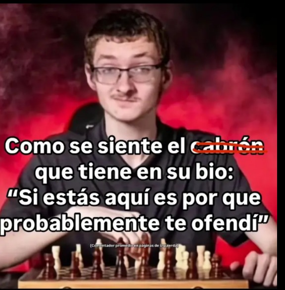 Autor ardido porque entró al perfil de su domador. - meme