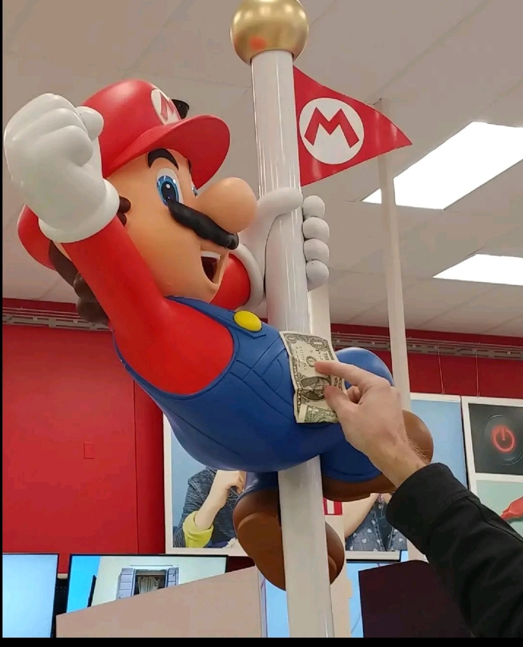 Mario stripper - meme