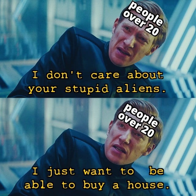 People over 20 when aliens seem to exist - meme