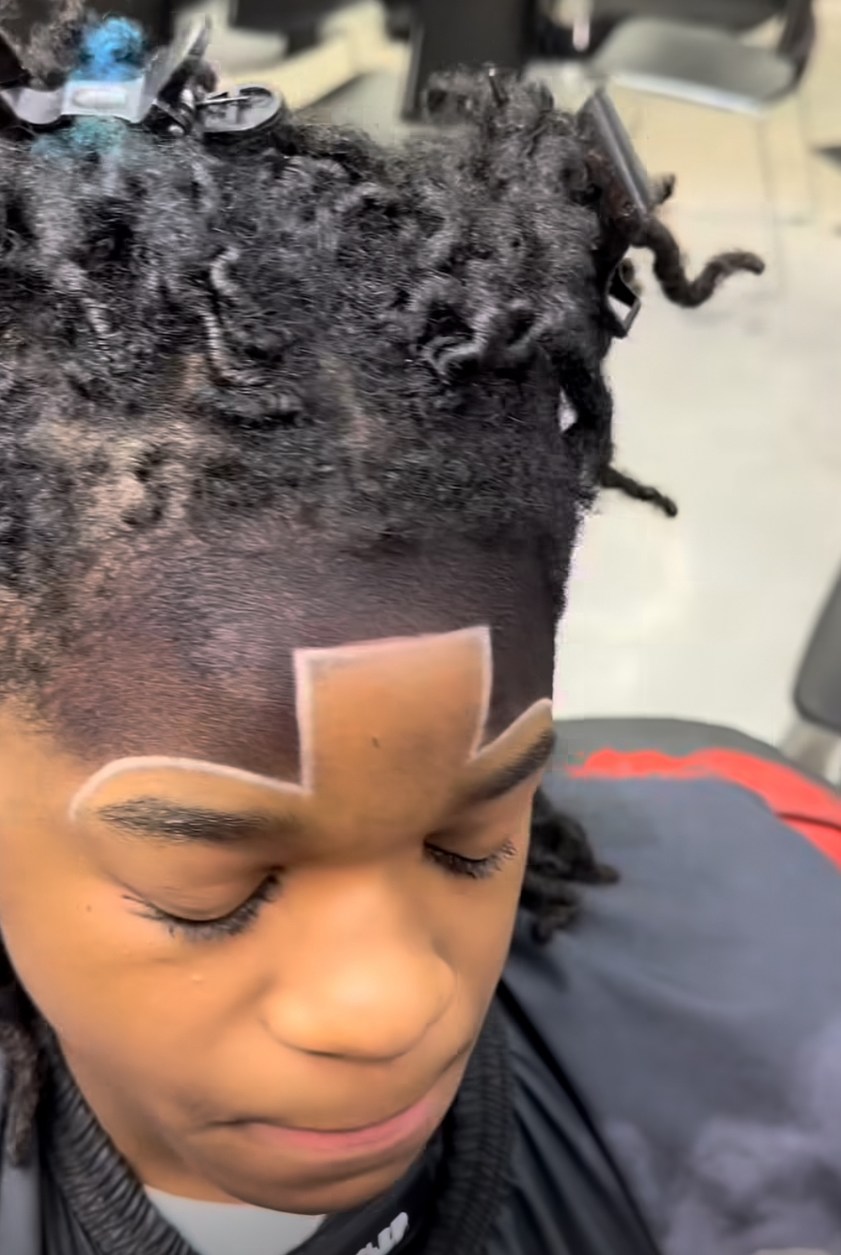 wyd if ur barber fuckd you up this bad - meme