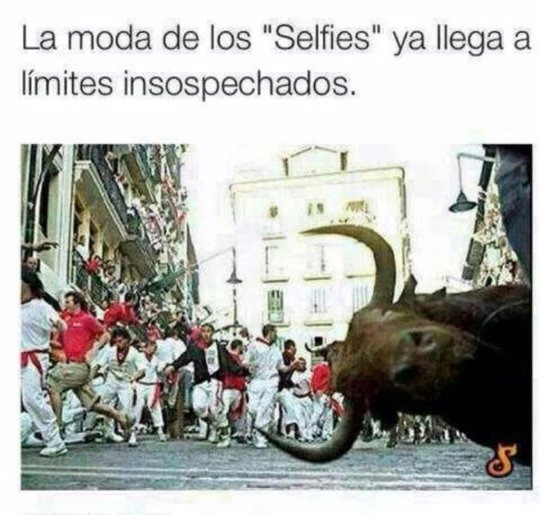 selfies en los san fermines - meme