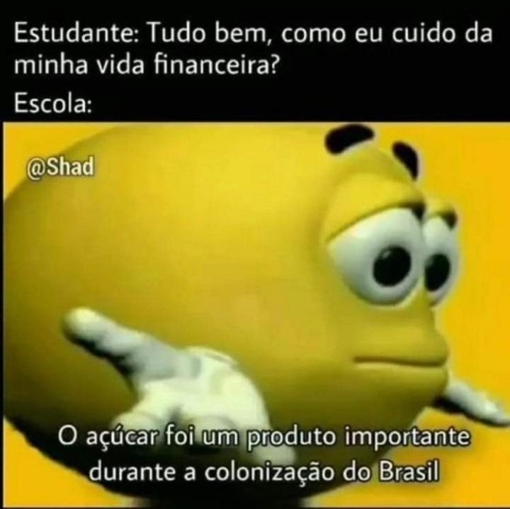 Escola na Mídia/Escola na Vida Real (Meme)