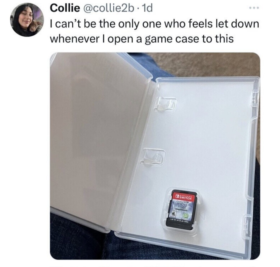 Game cases with no disc are a special kind of betrayal - meme