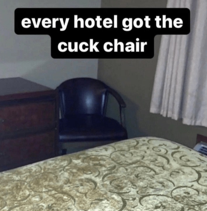 Cursed chair - meme
