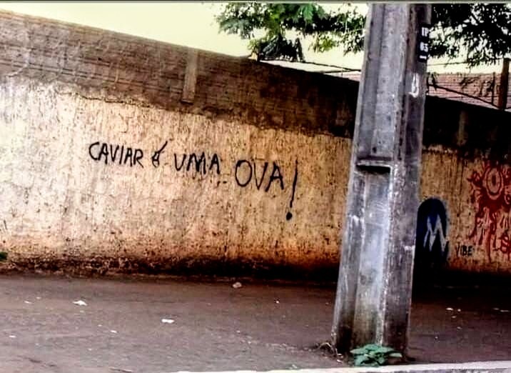 Uma ova - meme